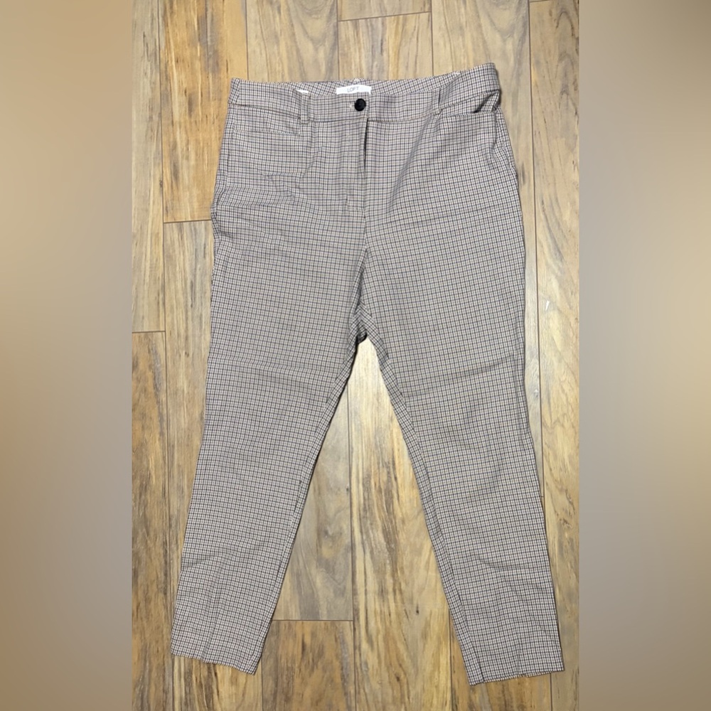 LOFT Women’s black, cream, blue plaid skinny slacks